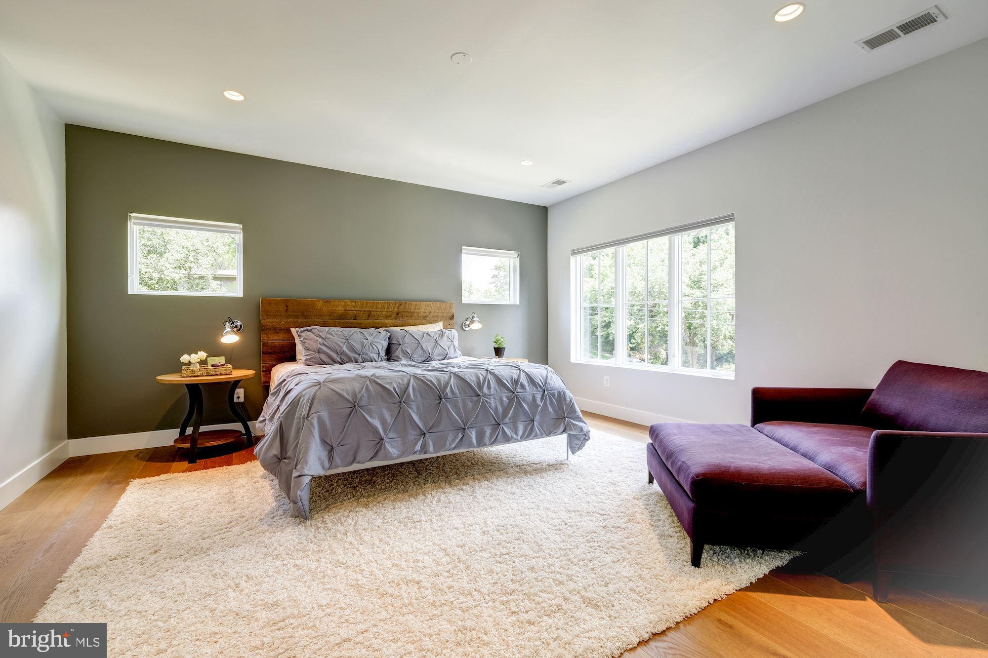 WOODMONT - Residential