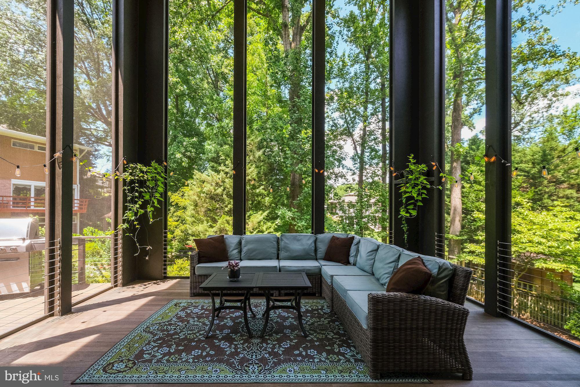 WOODMONT - Residential