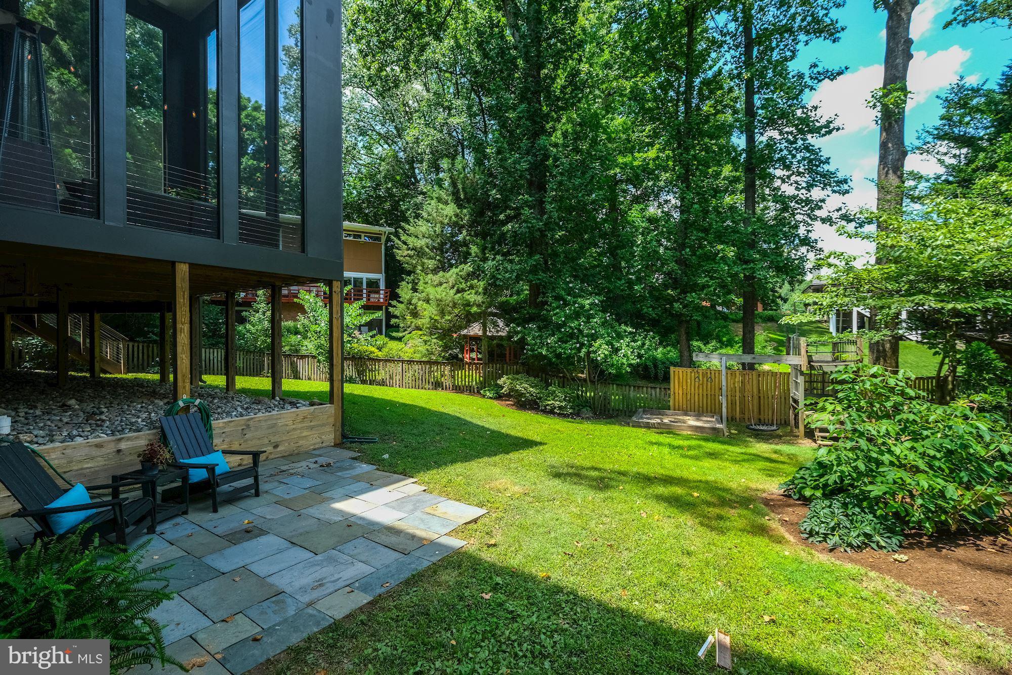 WOODMONT - Residential