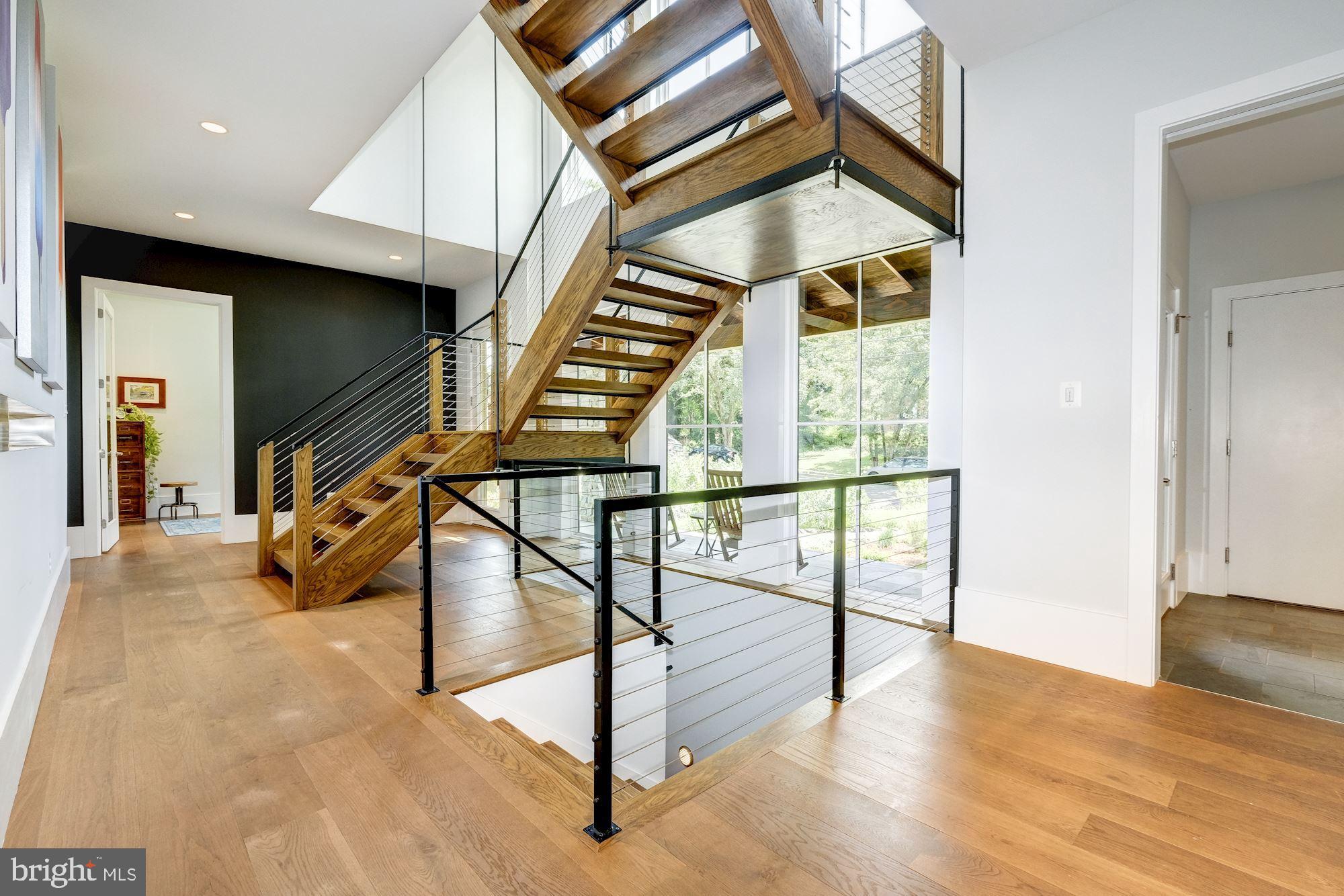 WOODMONT - Residential