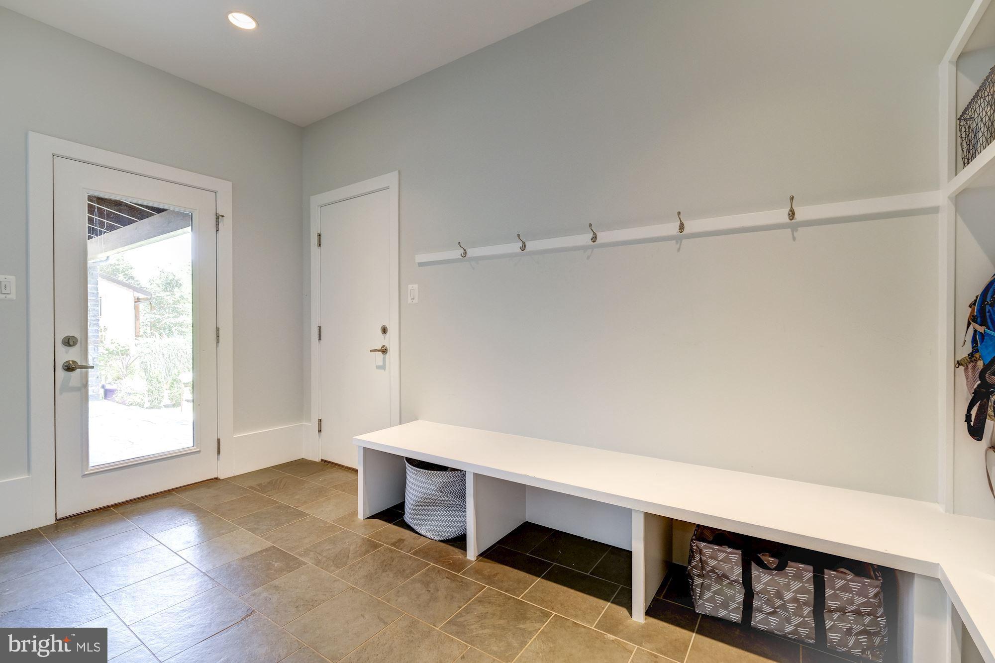 WOODMONT - Residential