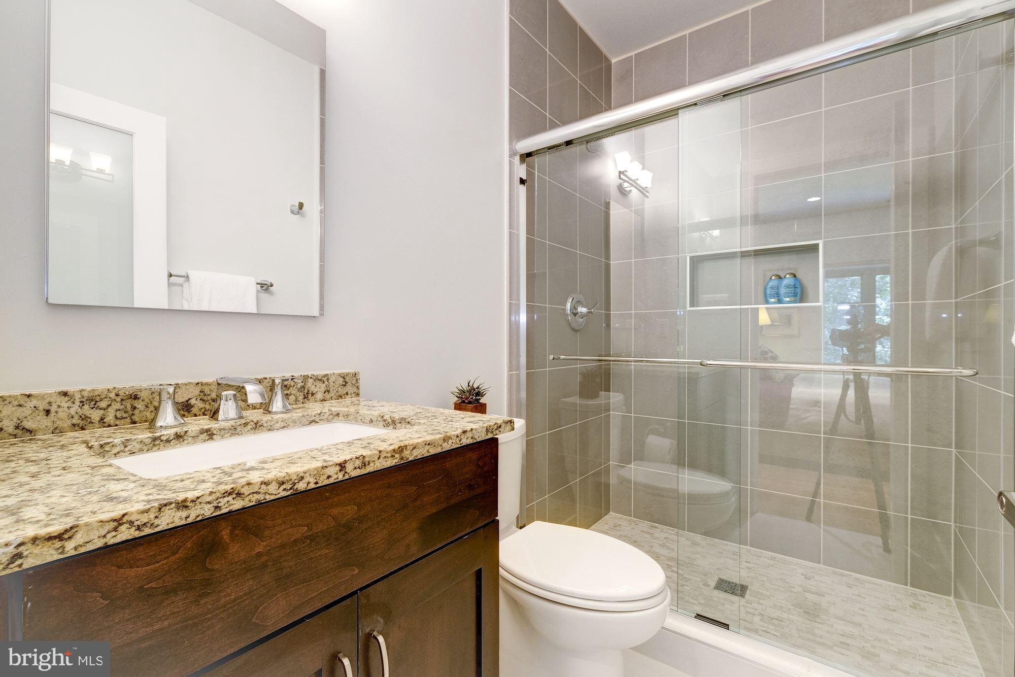 WOODMONT - Residential