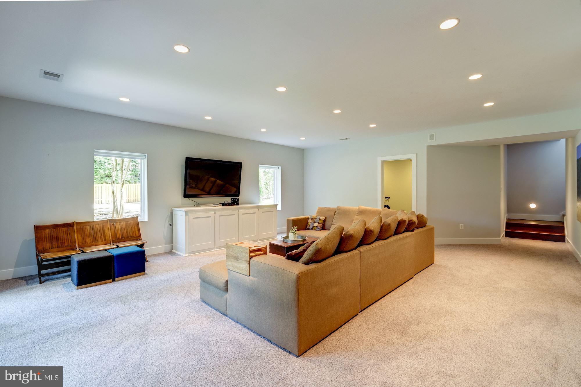 WOODMONT - Residential