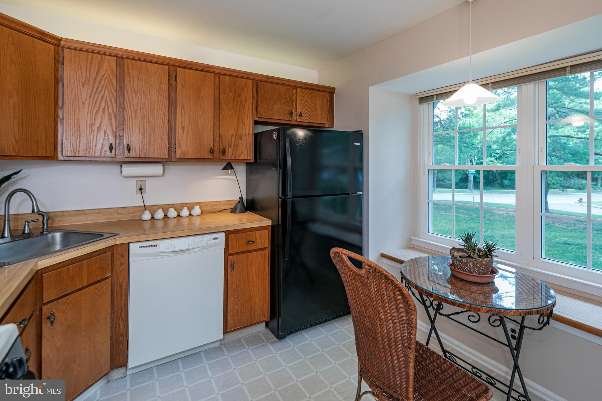 11 ABELIA COURT