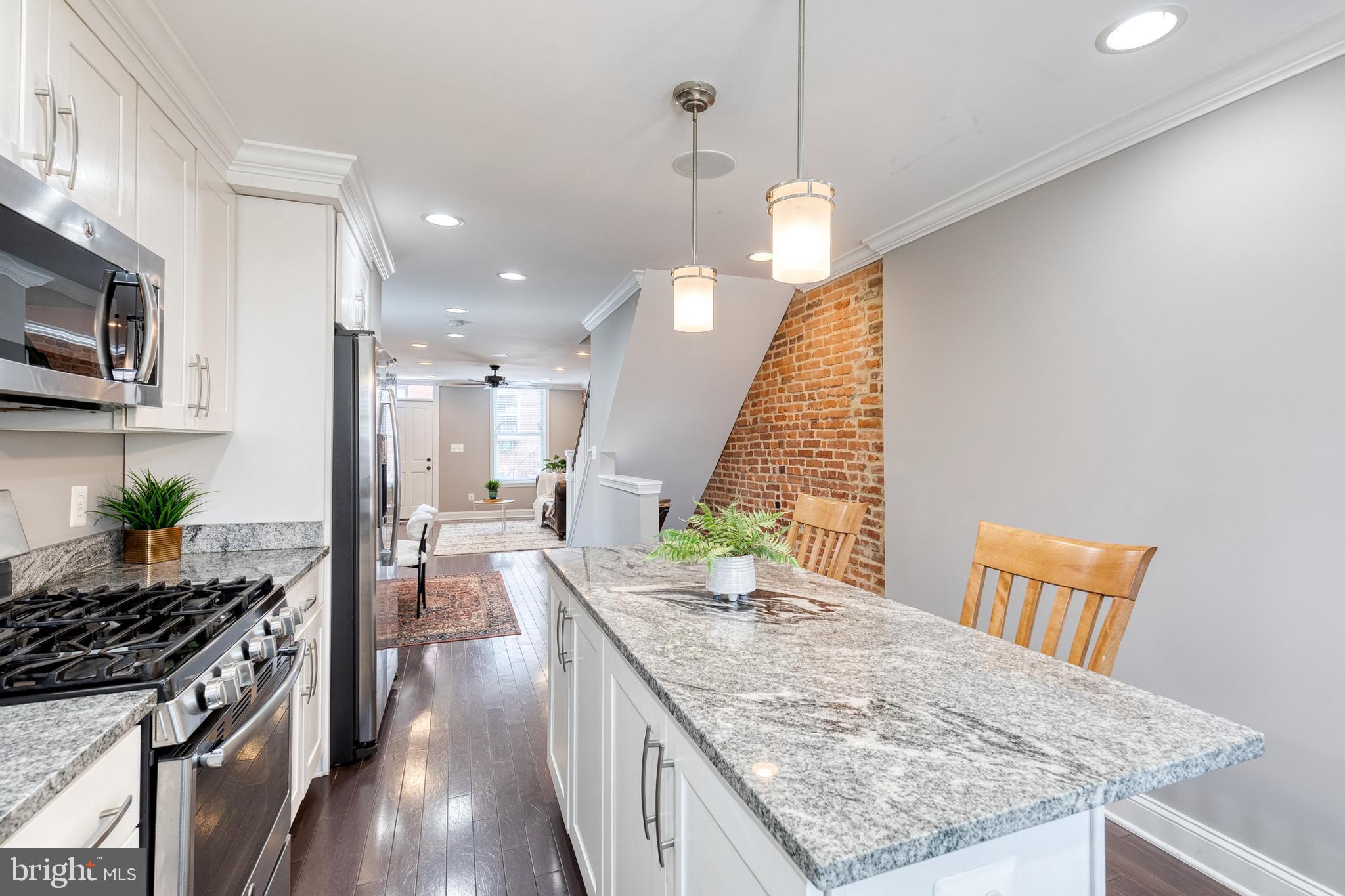 CANTON - Residential