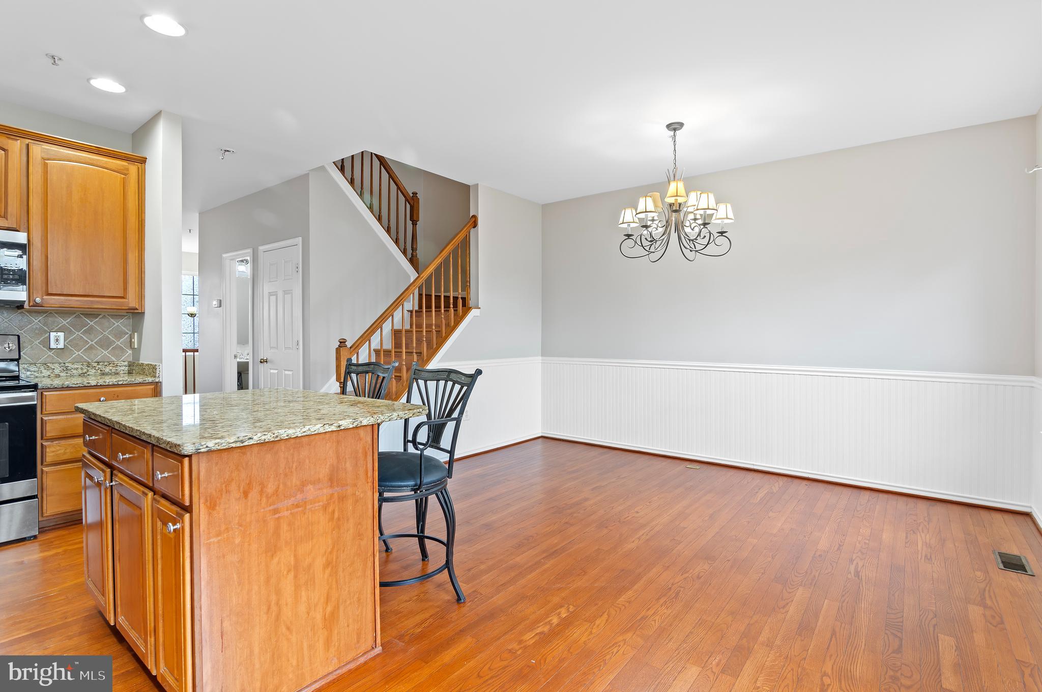 EATON SQUARE - Residential Lease