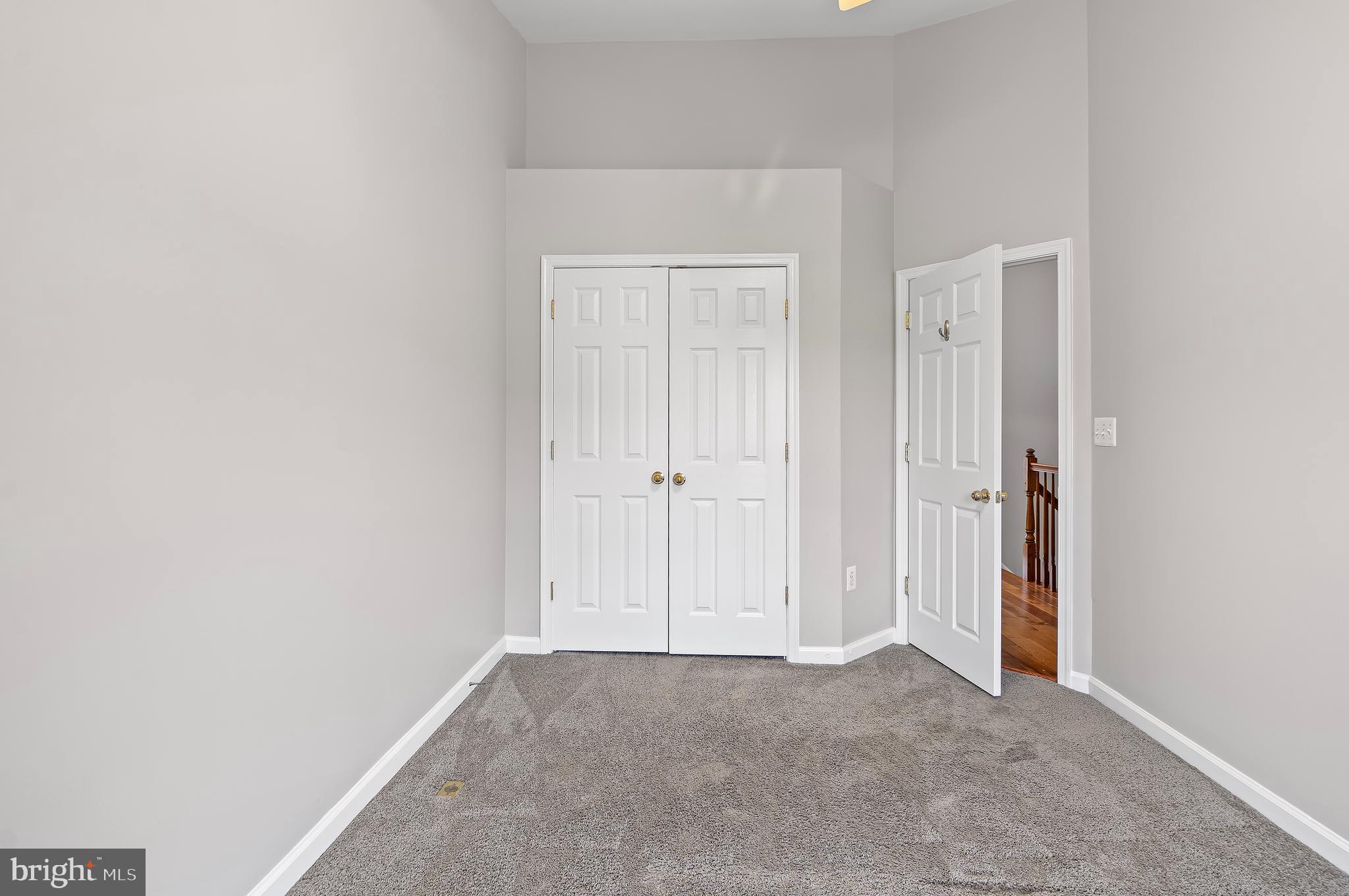 EATON SQUARE - Residential Lease