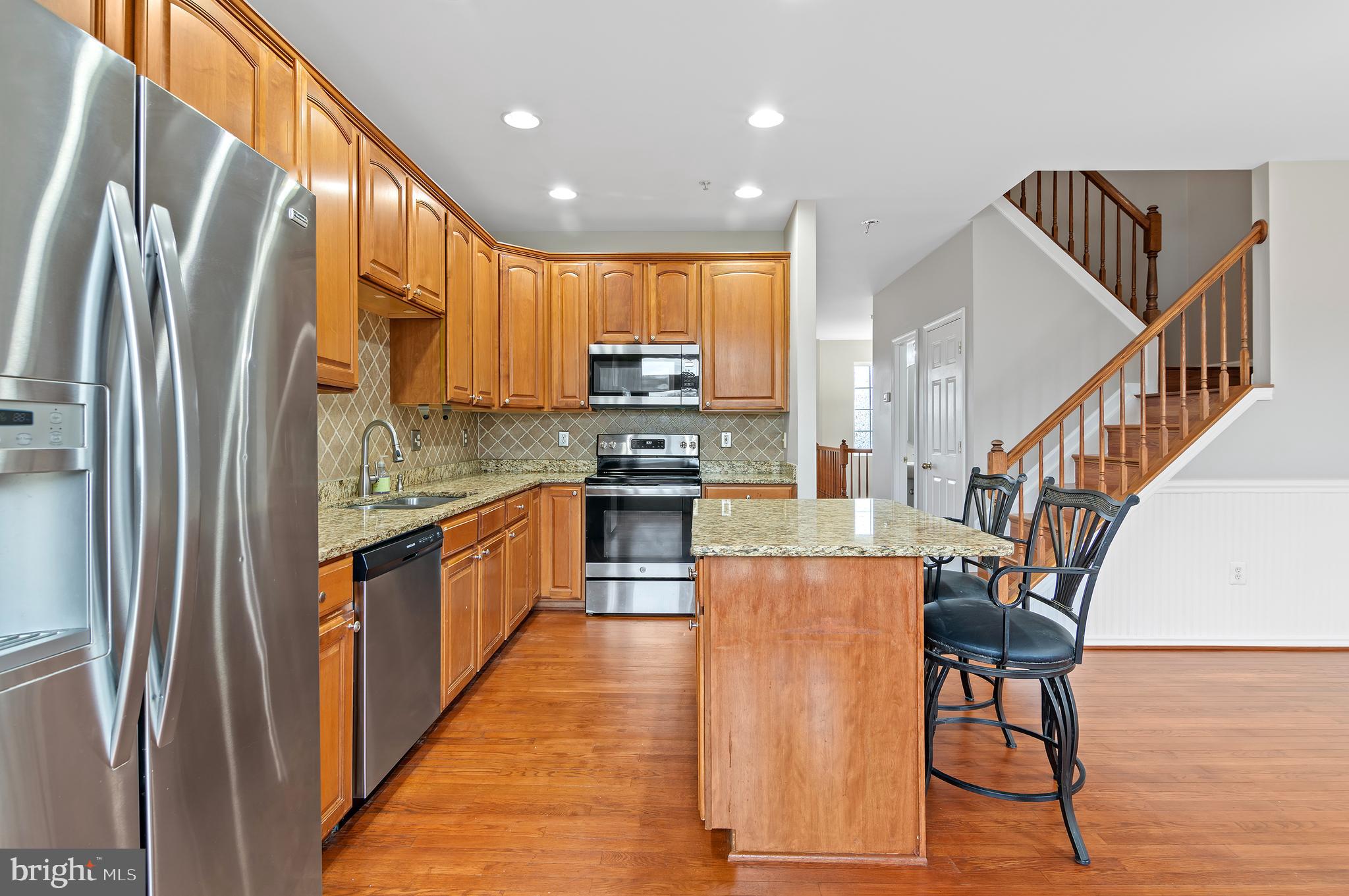 EATON SQUARE - Residential Lease