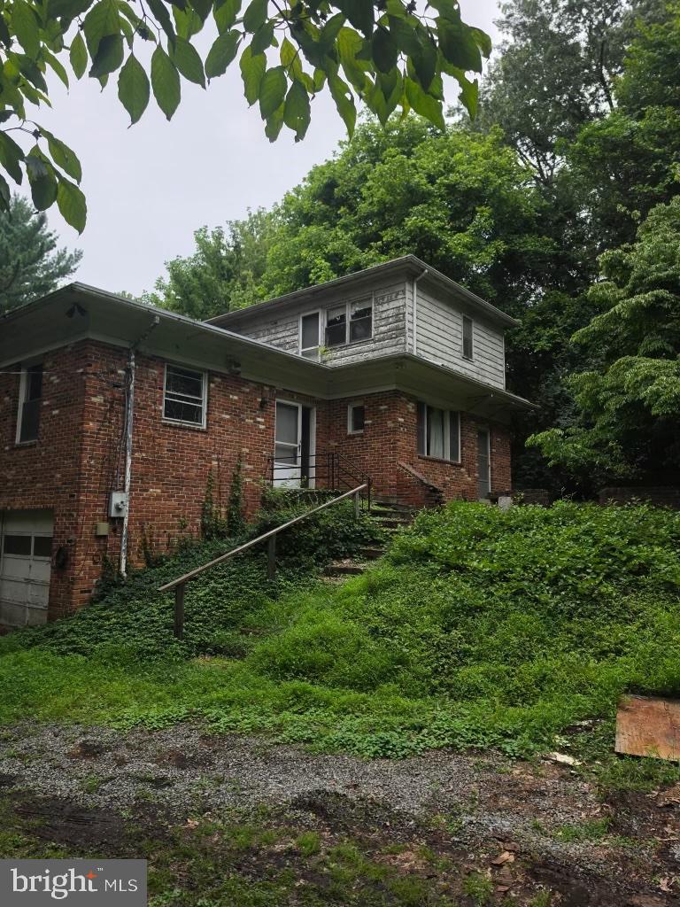 11709 ADMIRALS COURT