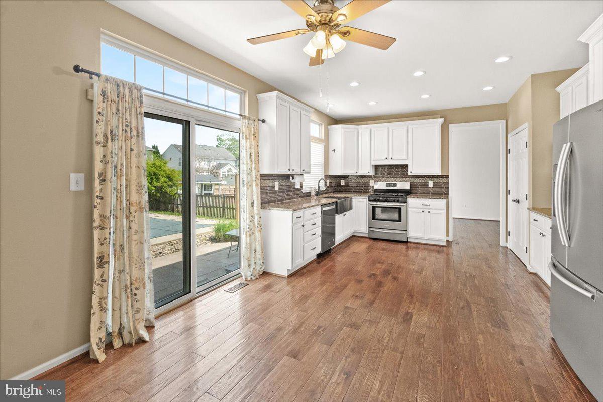 SUN MEADOW - Residential