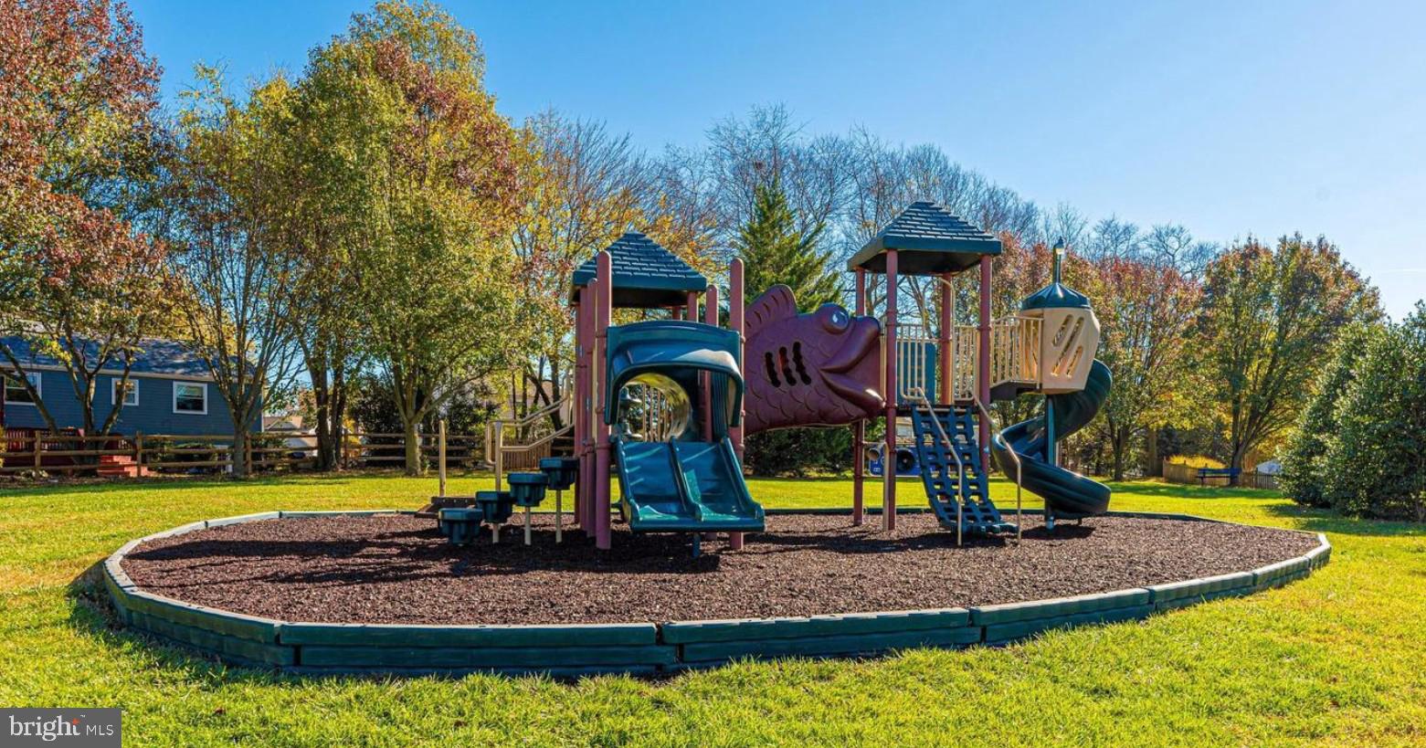 SUN MEADOW - Residential