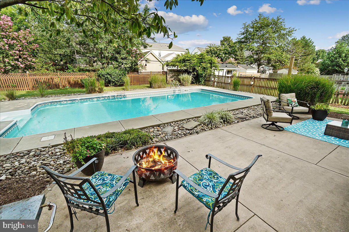 SUN MEADOW - Residential