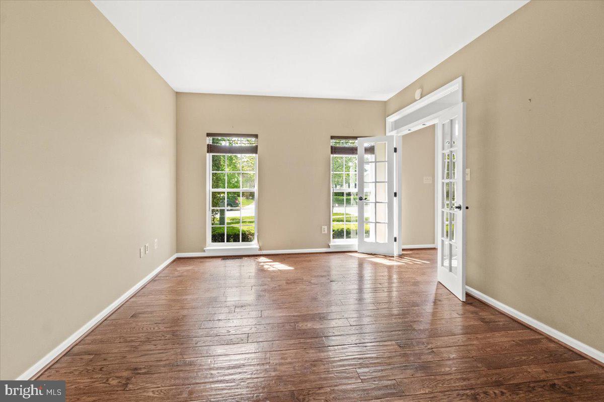 SUN MEADOW - Residential