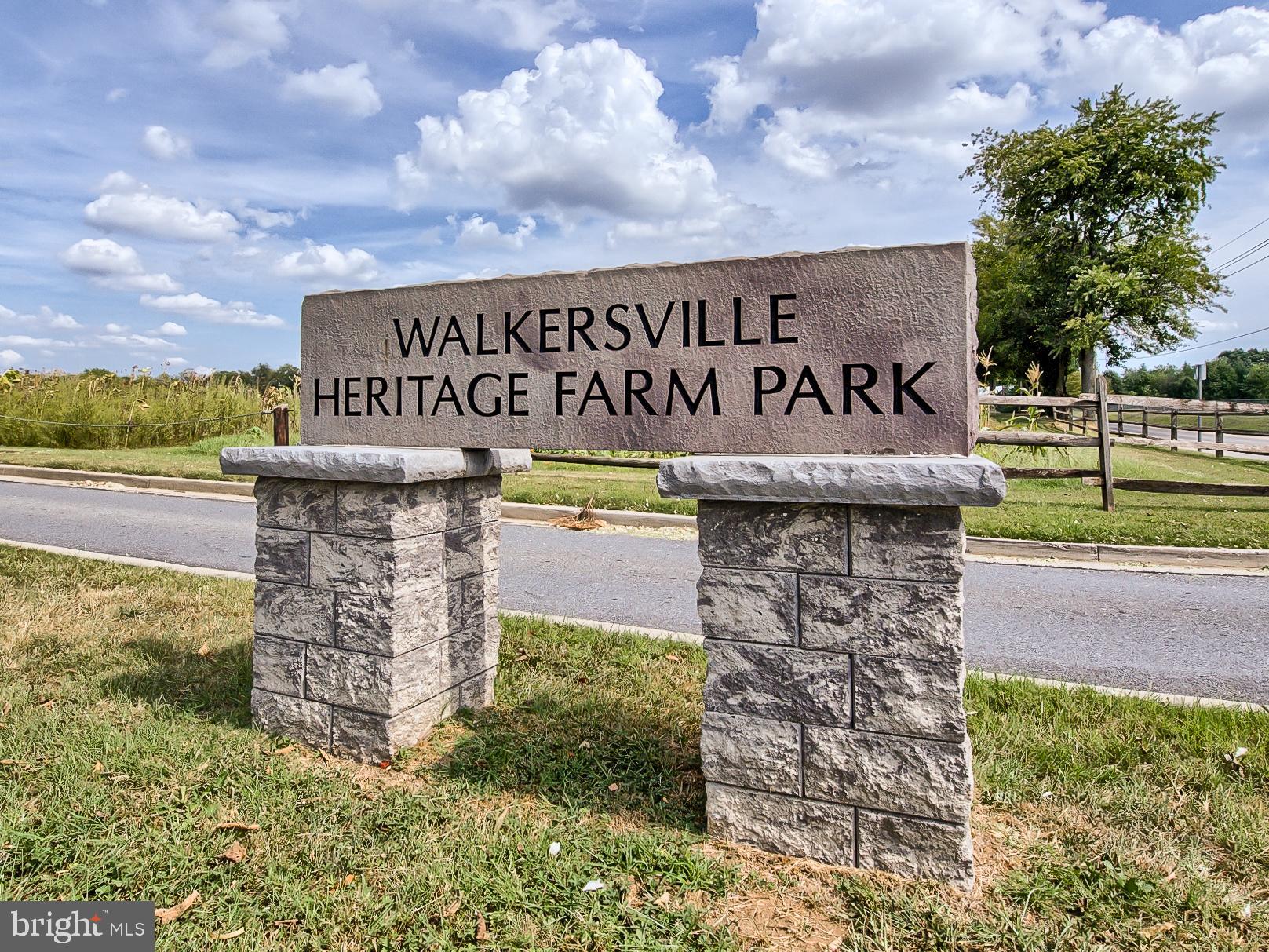 SUN MEADOW - Residential