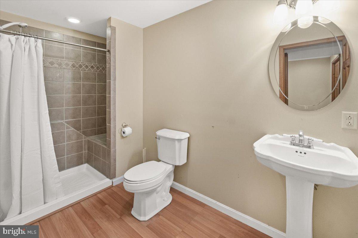 SUN MEADOW - Residential