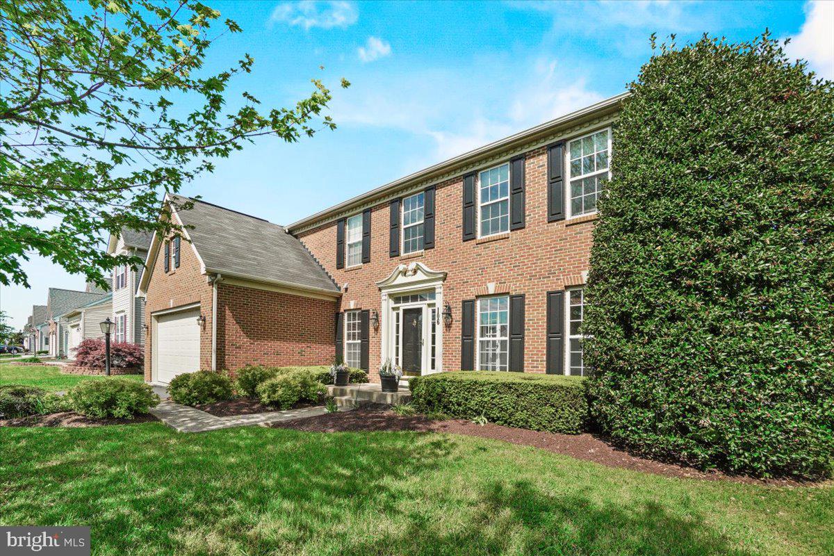 106 GREENWICH DRIVE