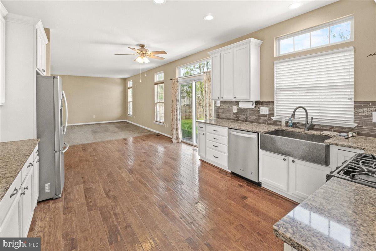 SUN MEADOW - Residential