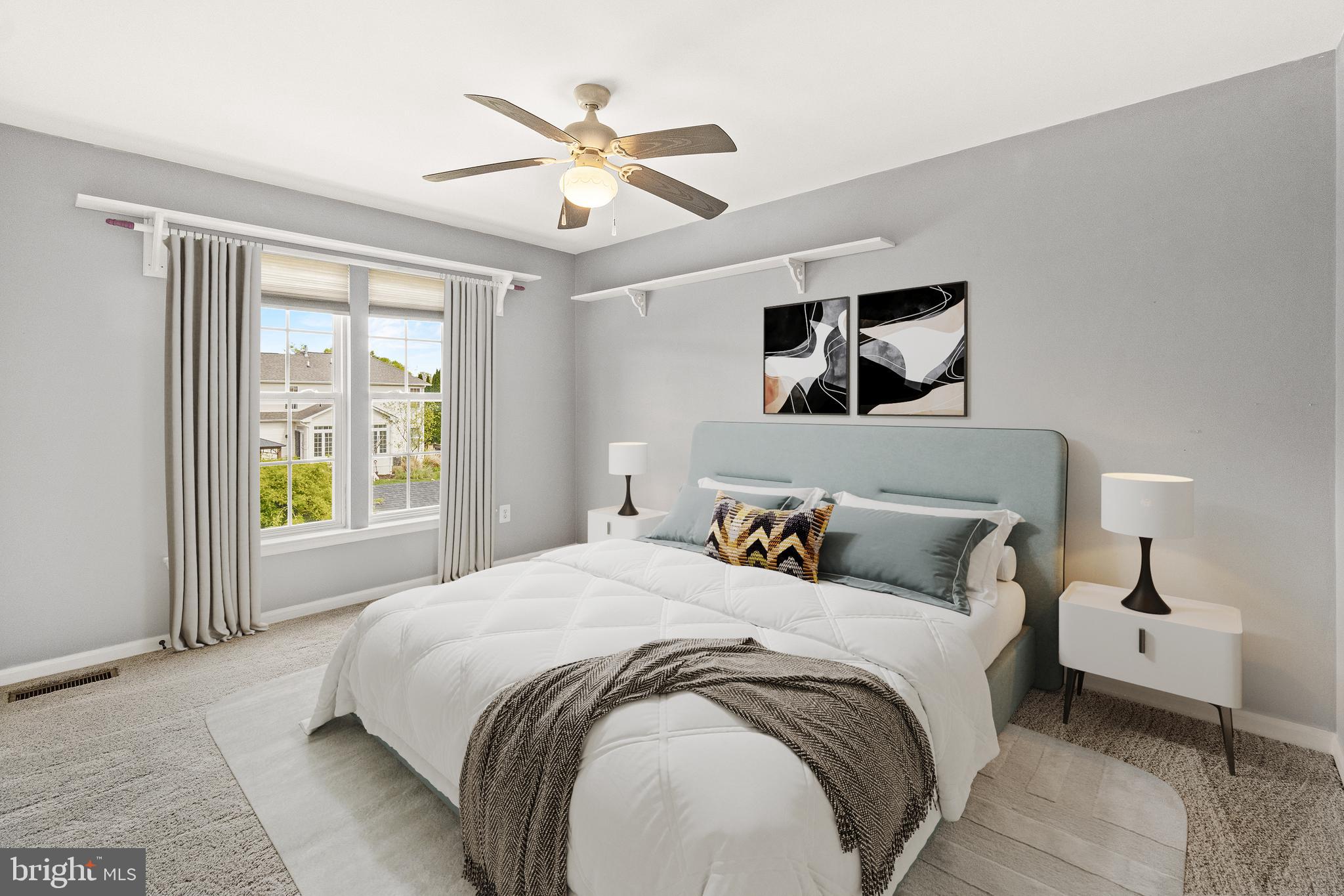 SUN MEADOW - Residential