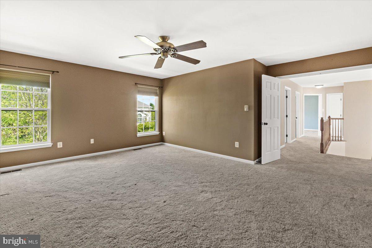 SUN MEADOW - Residential