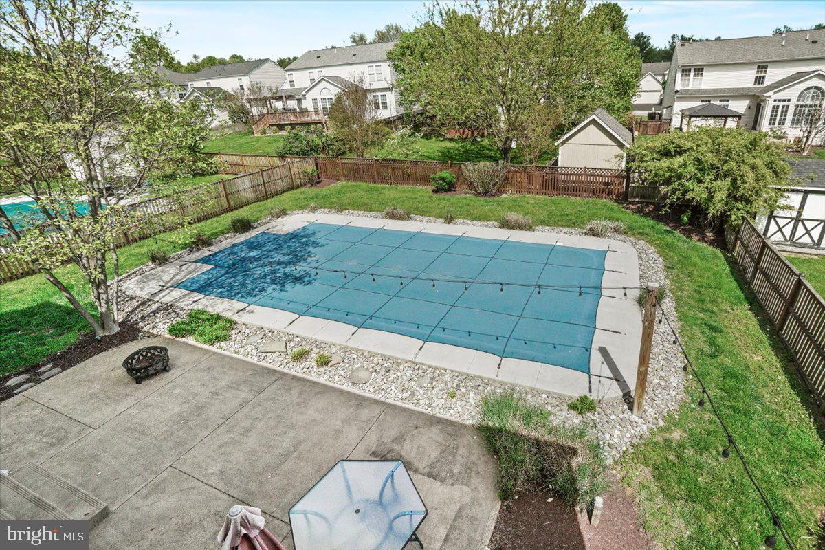 SUN MEADOW - Residential