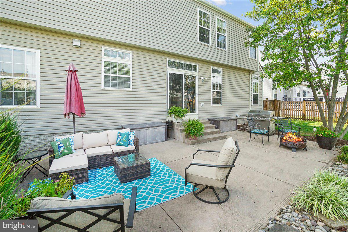 SUN MEADOW - Residential