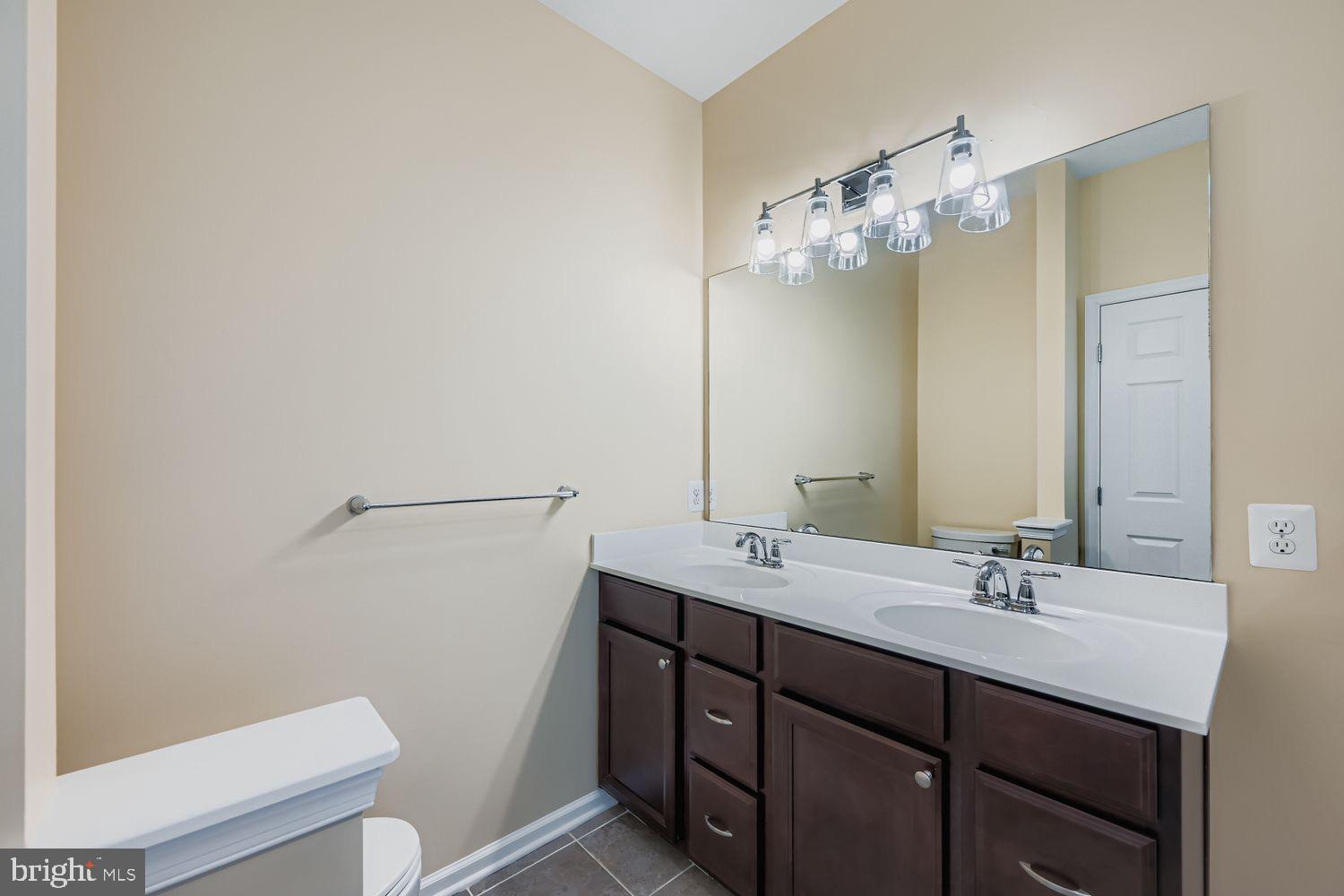 ESPLANADE AT RED RUN - Residential