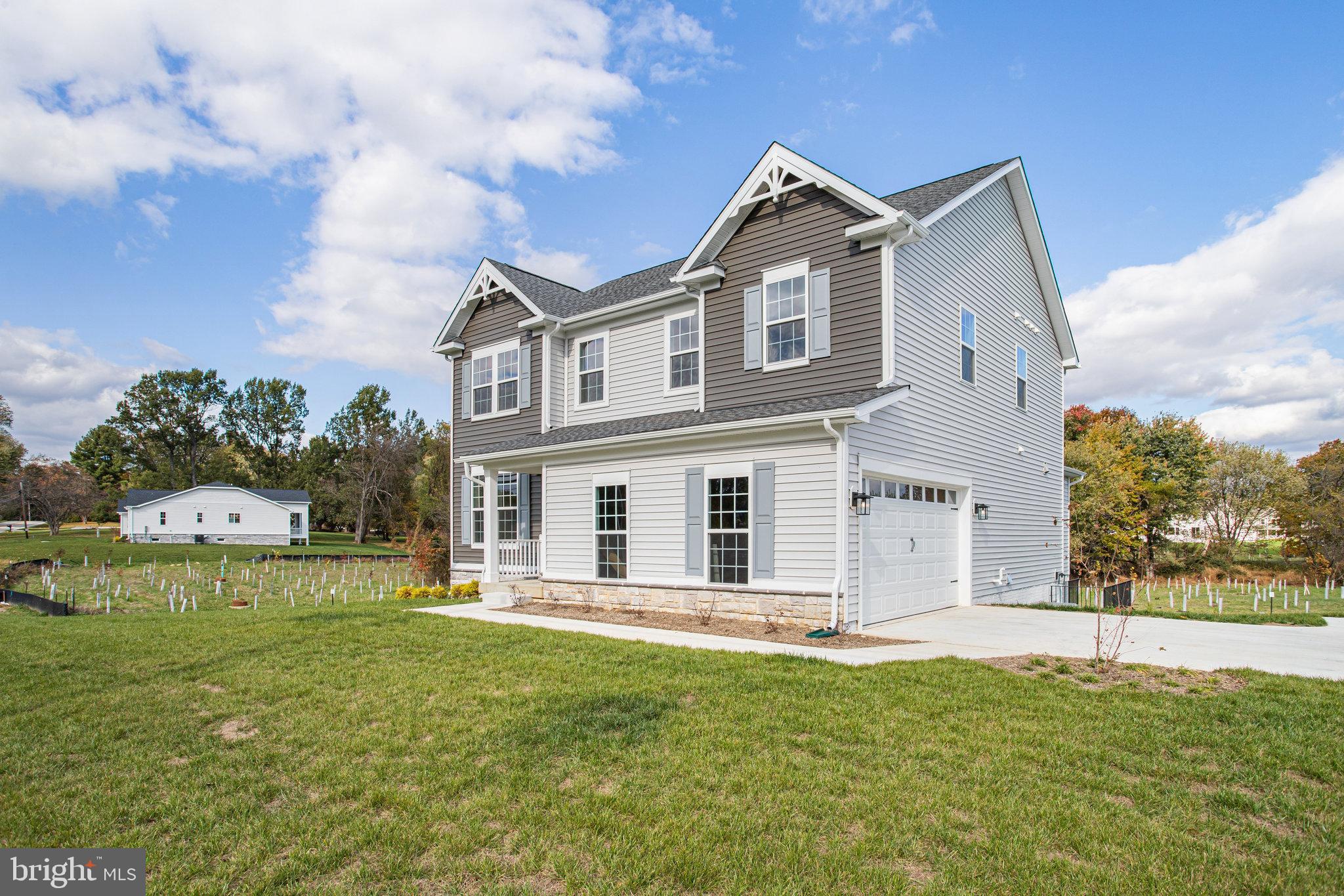 WORTHINGTON GROVE - Residential