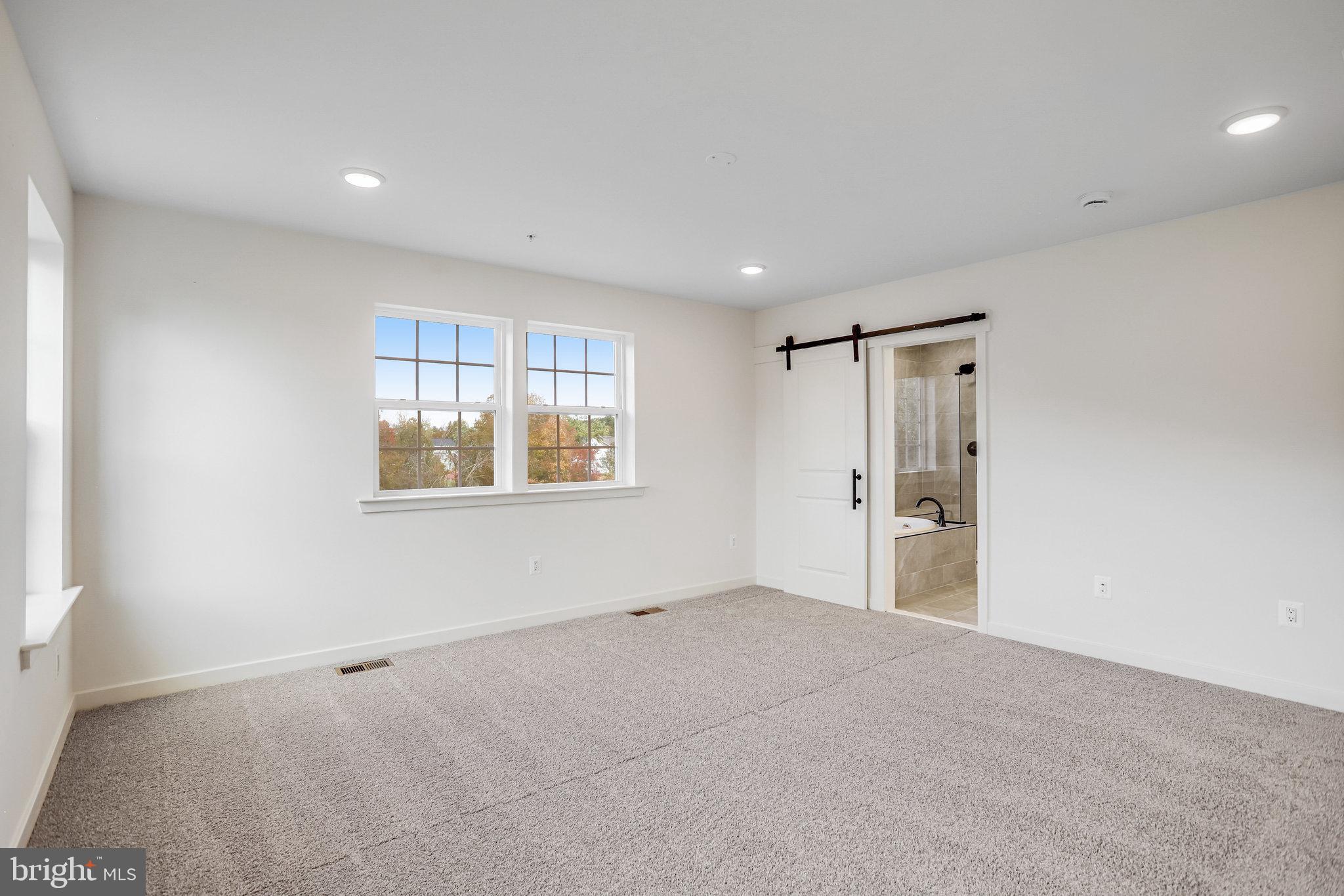 WORTHINGTON GROVE - Residential