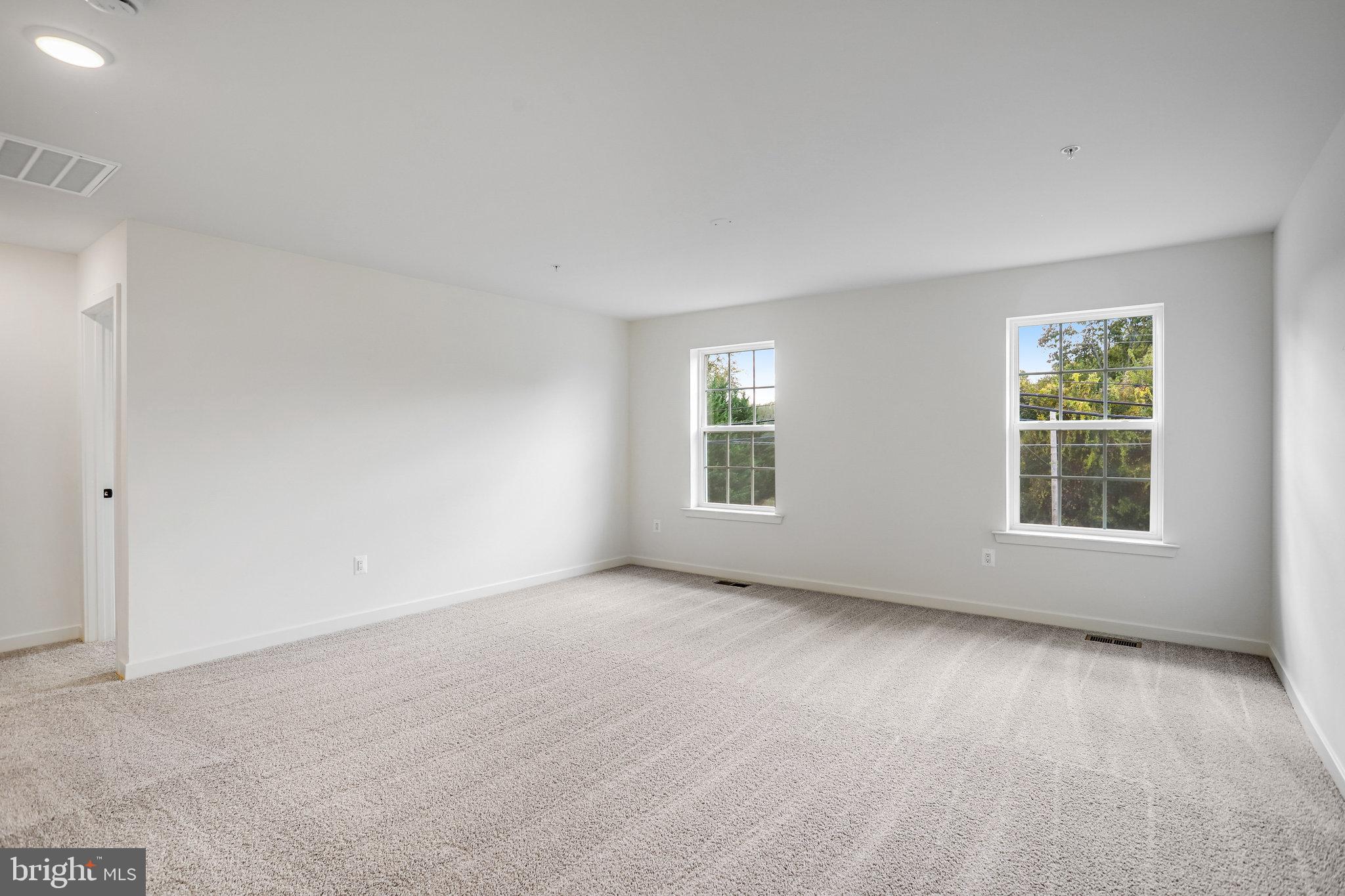 WORTHINGTON GROVE - Residential