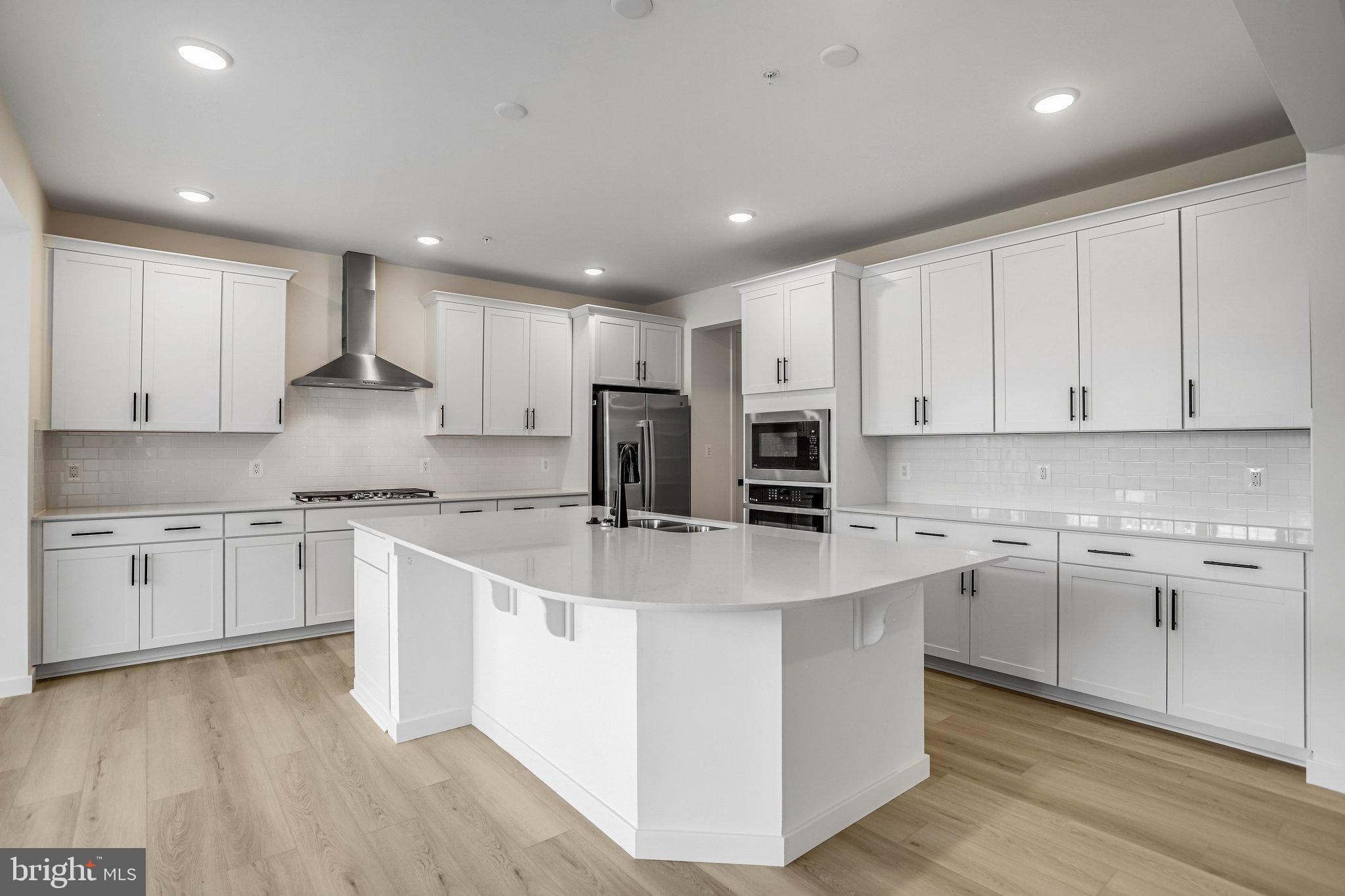 WORTHINGTON GROVE - Residential