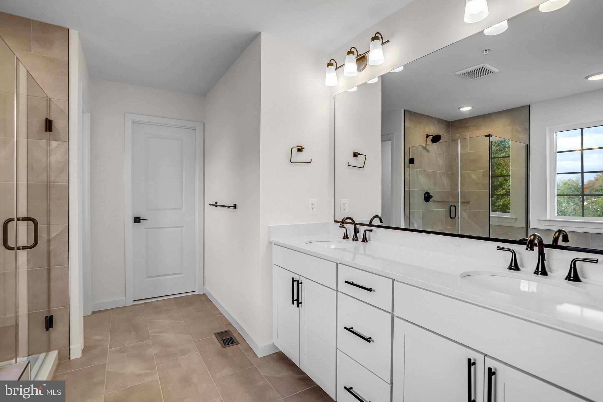 WORTHINGTON GROVE - Residential