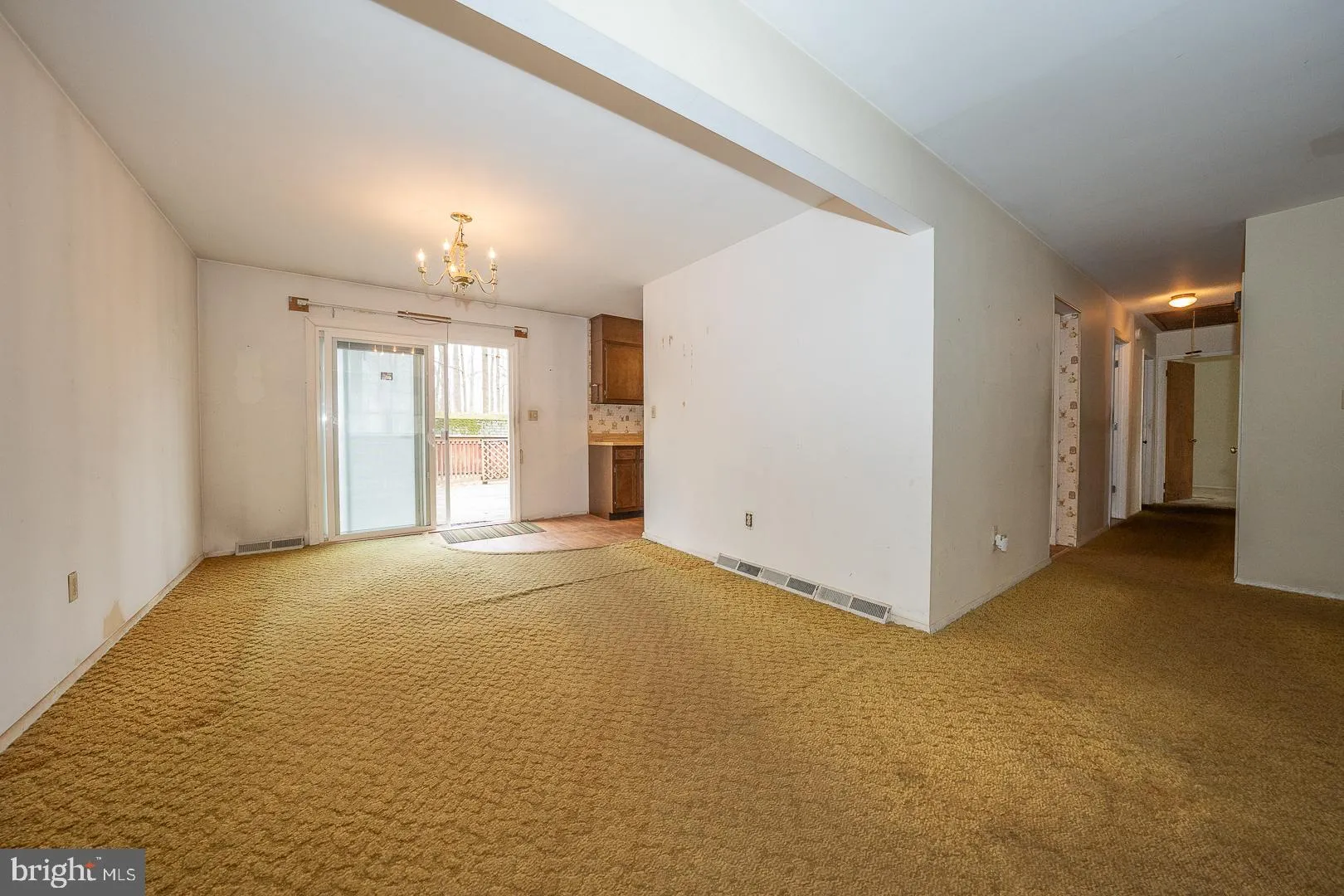 Downingtown, Pennsylvania 19335, United States, 3 Bedrooms Bedrooms, ,2 BathroomsBathrooms,Residential,Pending,112862