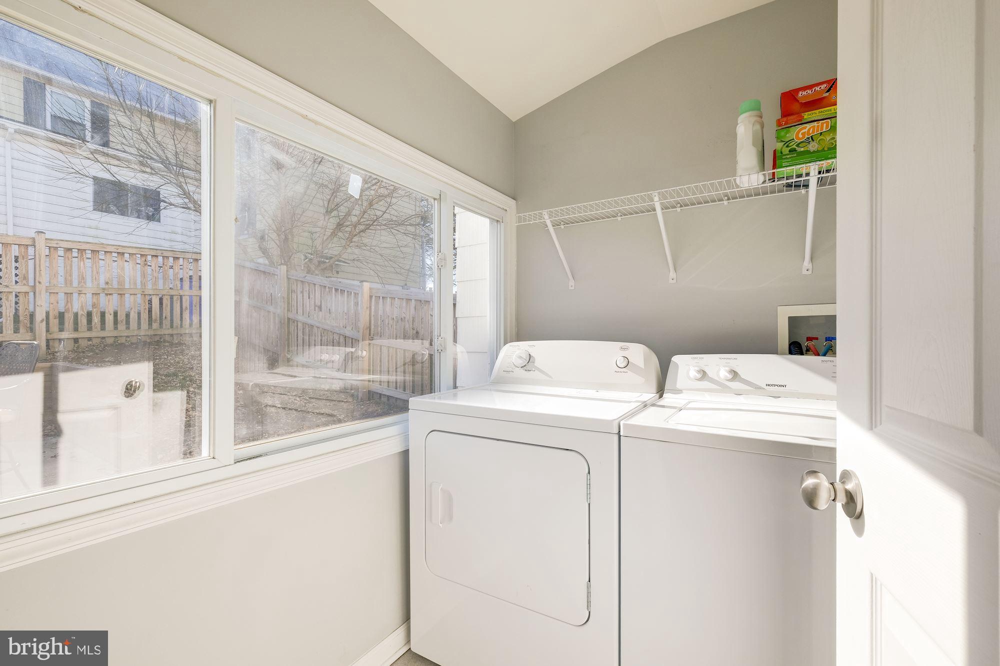 BRUNSWICK - Residential