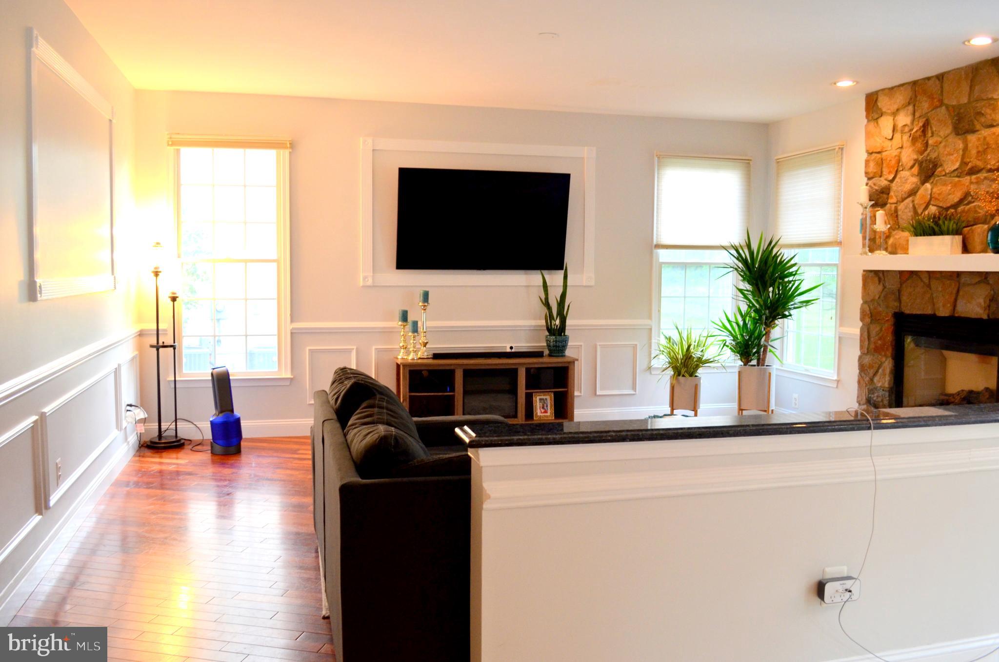 BELMONT COUNTRY CLUB - Residential