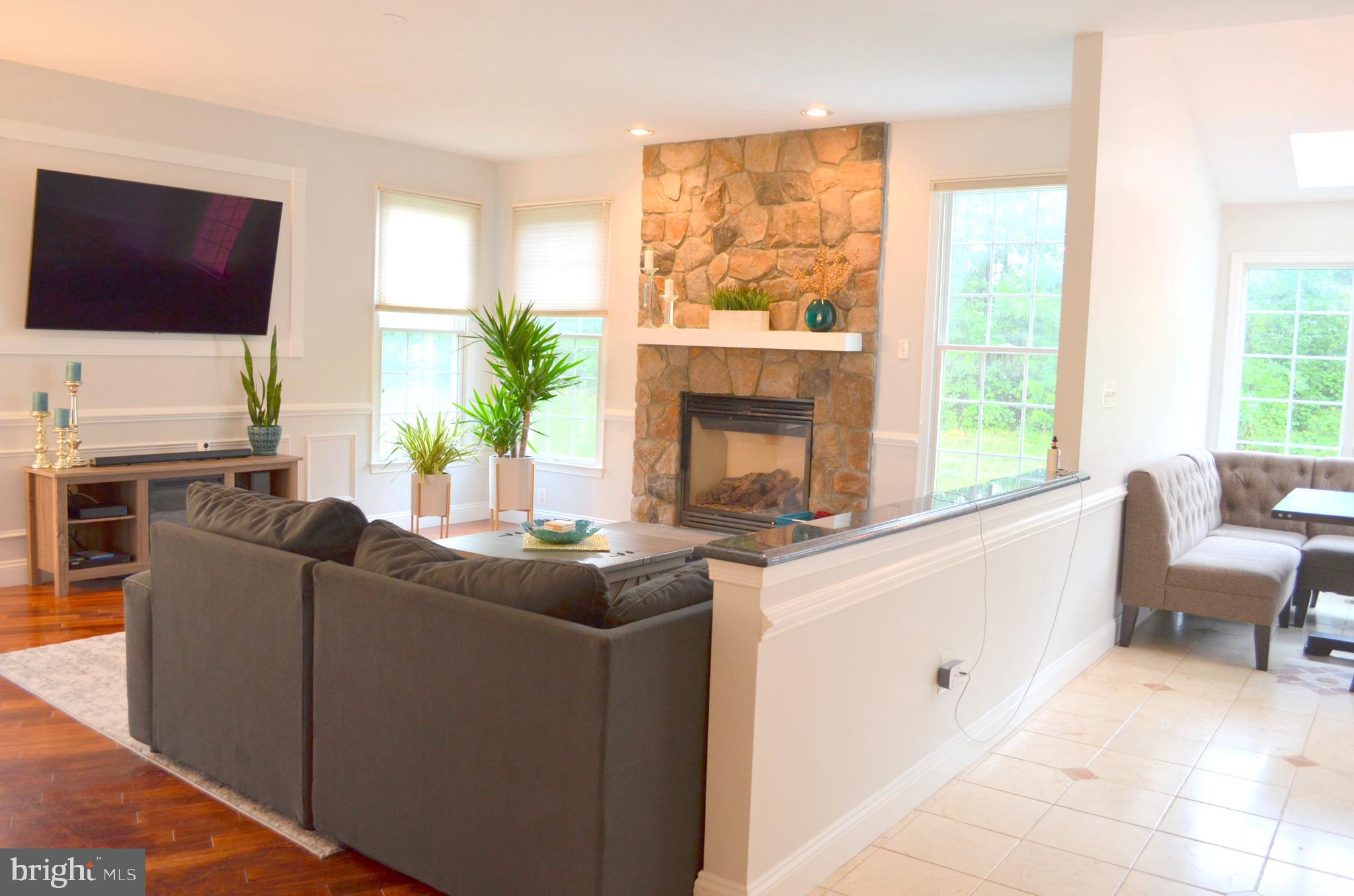 BELMONT COUNTRY CLUB - Residential