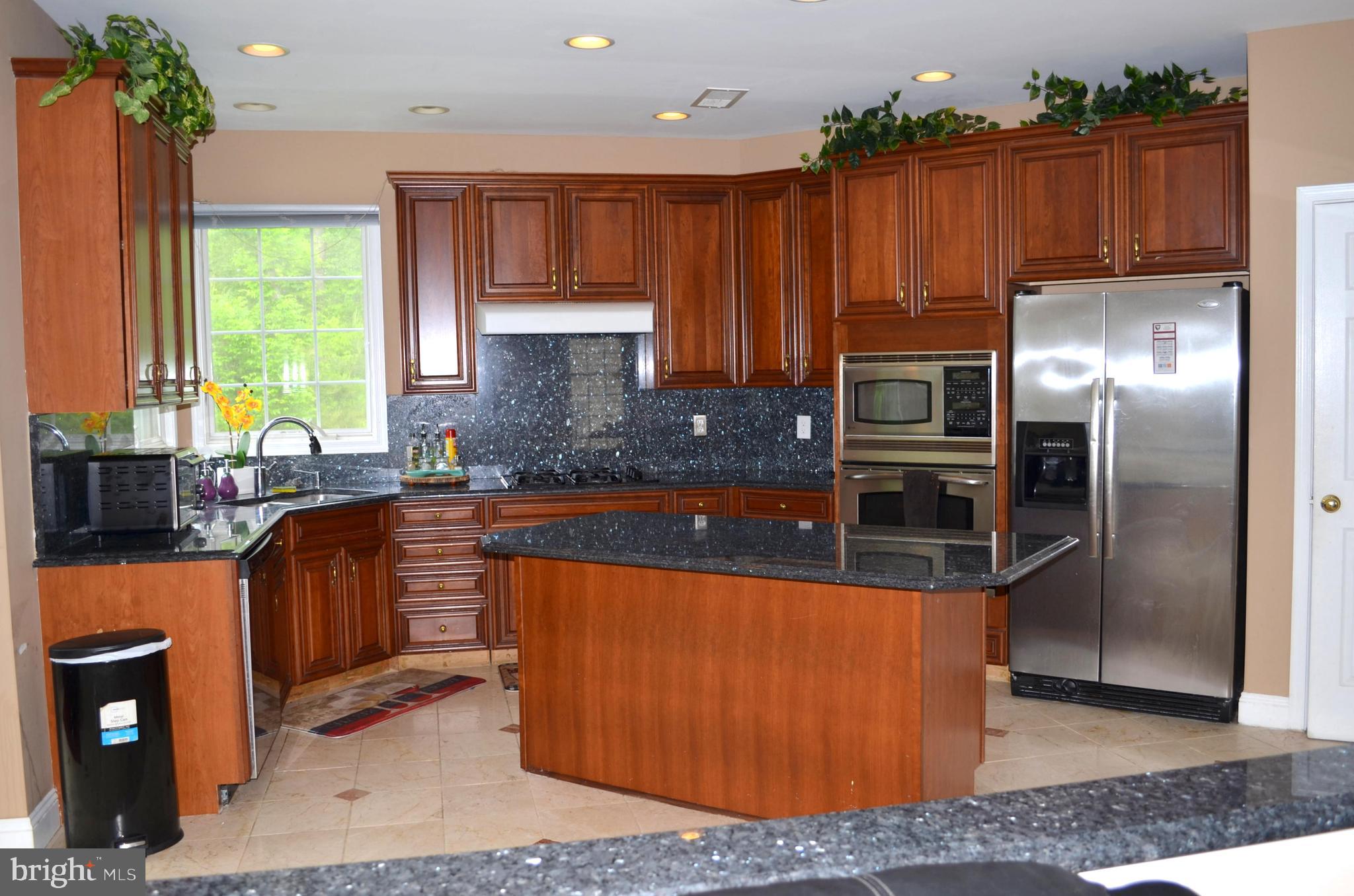 BELMONT COUNTRY CLUB - Residential