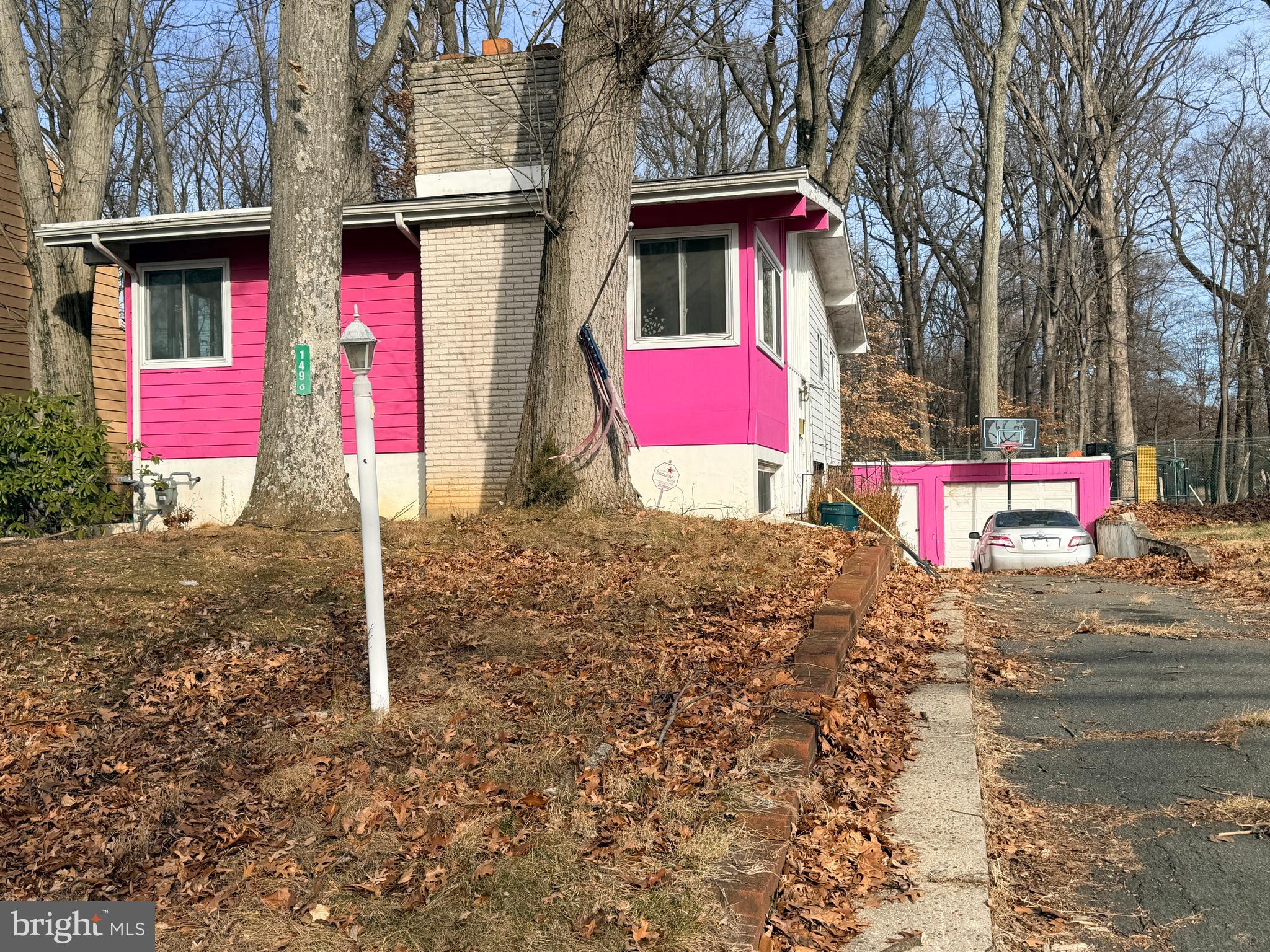 1498 STUYVESANT AVENUE