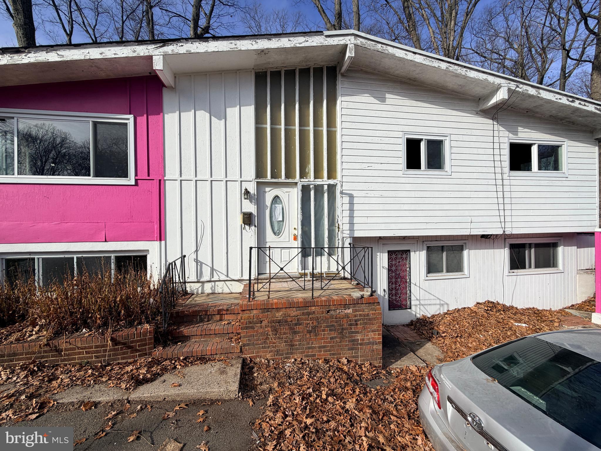 1498 STUYVESANT AVENUE