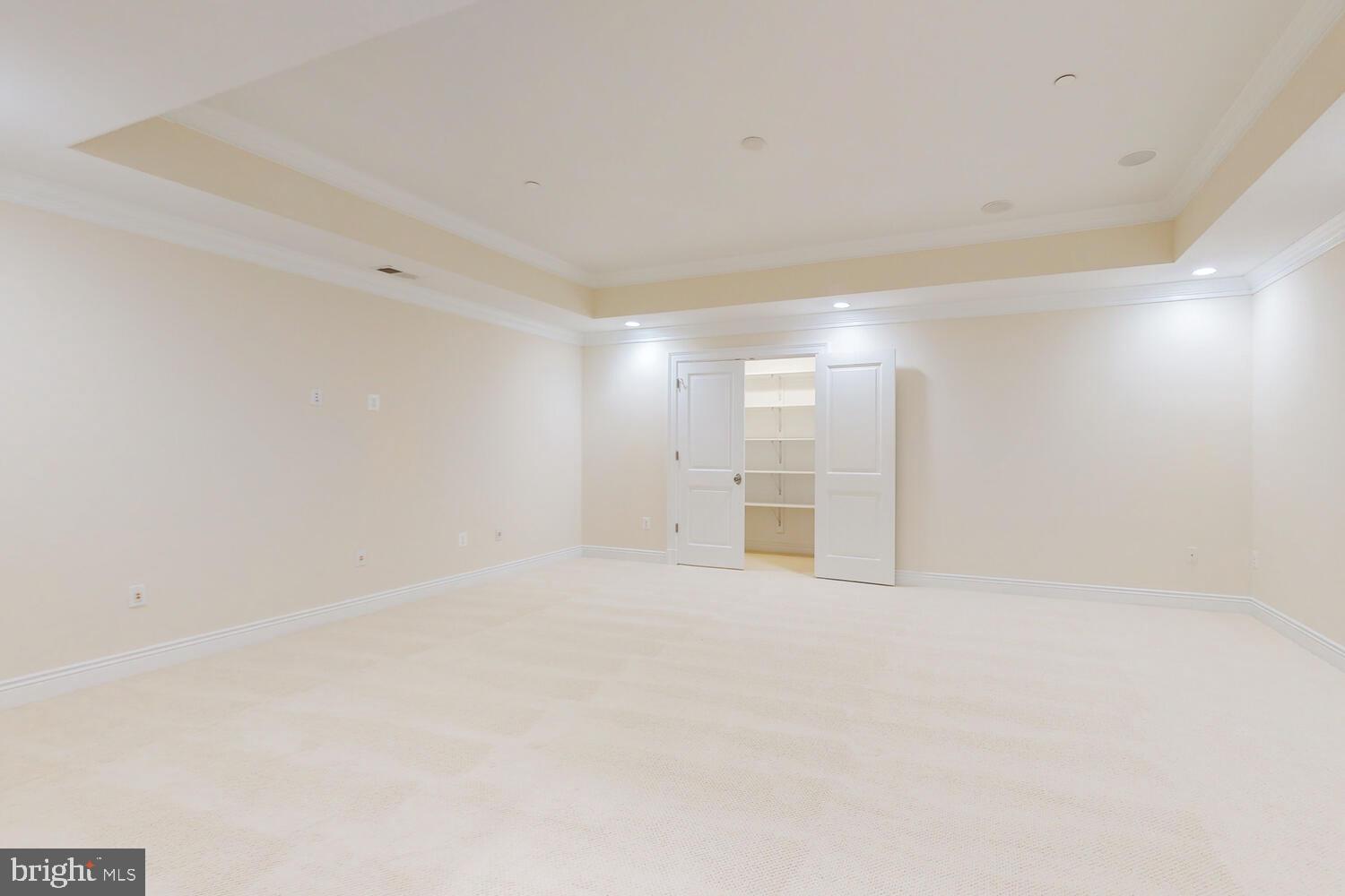 ROLLINGWOOD - Residential