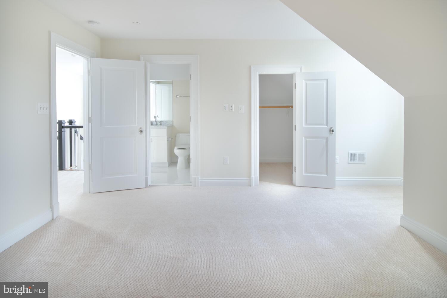 ROLLINGWOOD - Residential