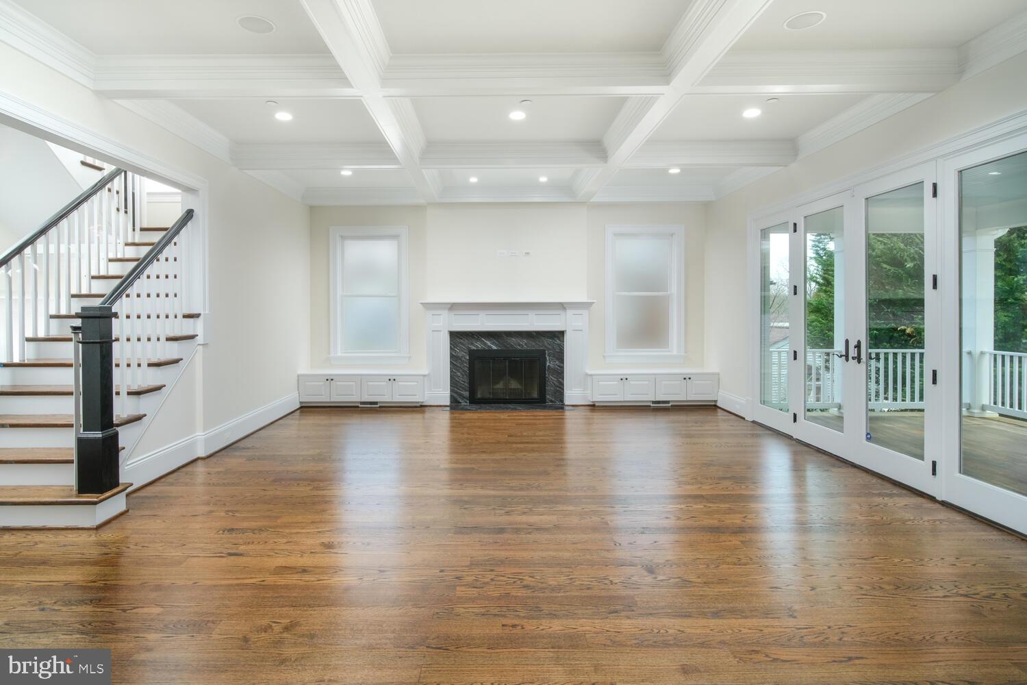 ROLLINGWOOD - Residential