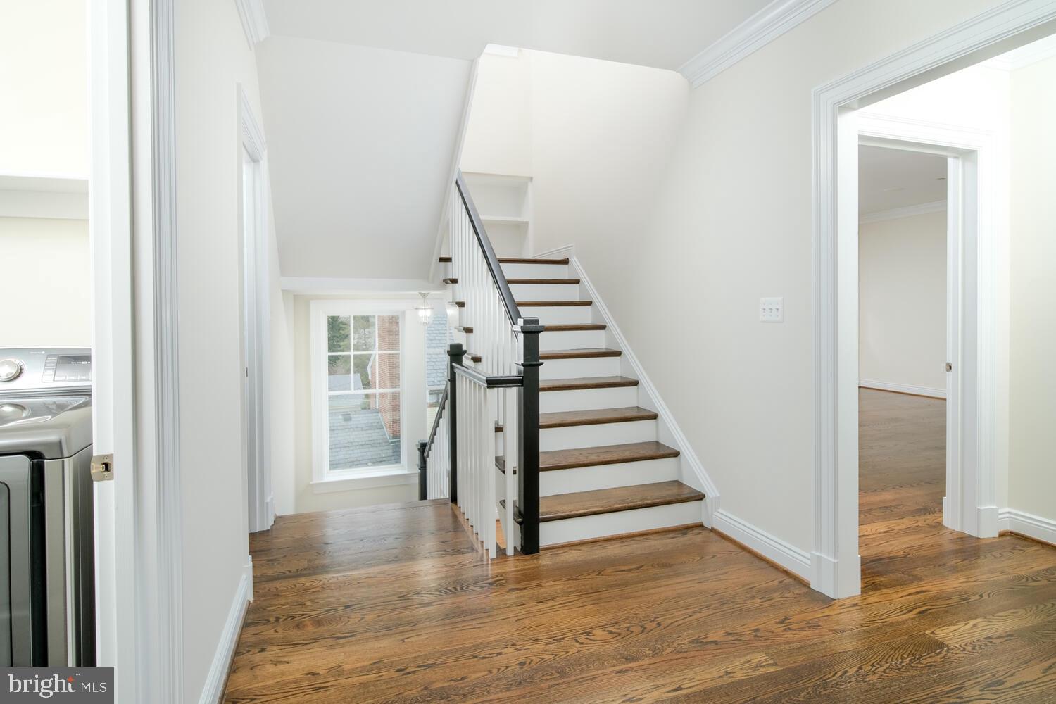 ROLLINGWOOD - Residential