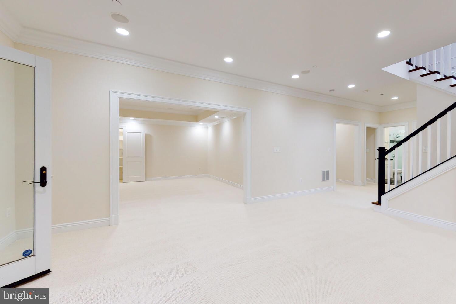 ROLLINGWOOD - Residential