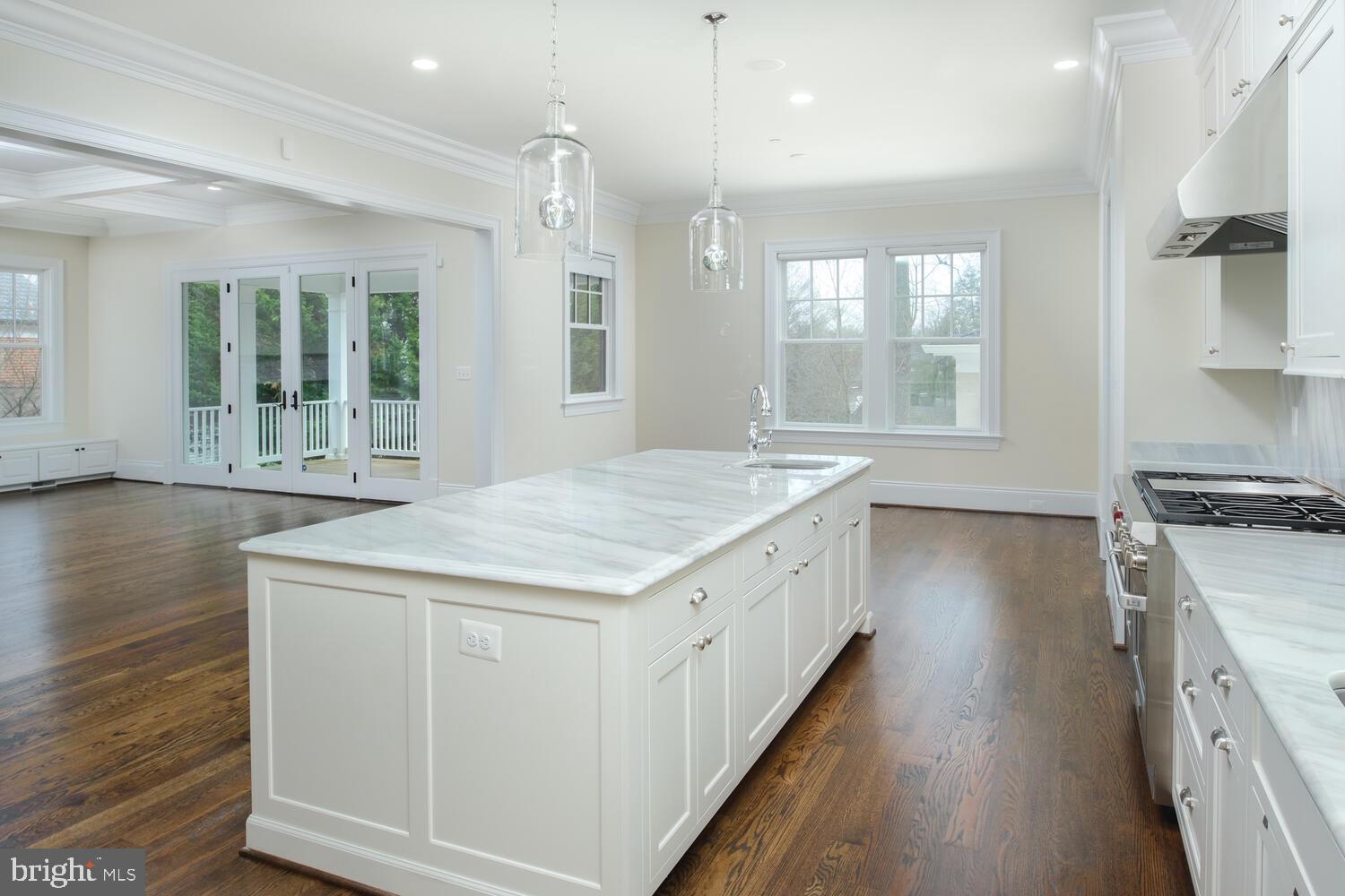 ROLLINGWOOD - Residential