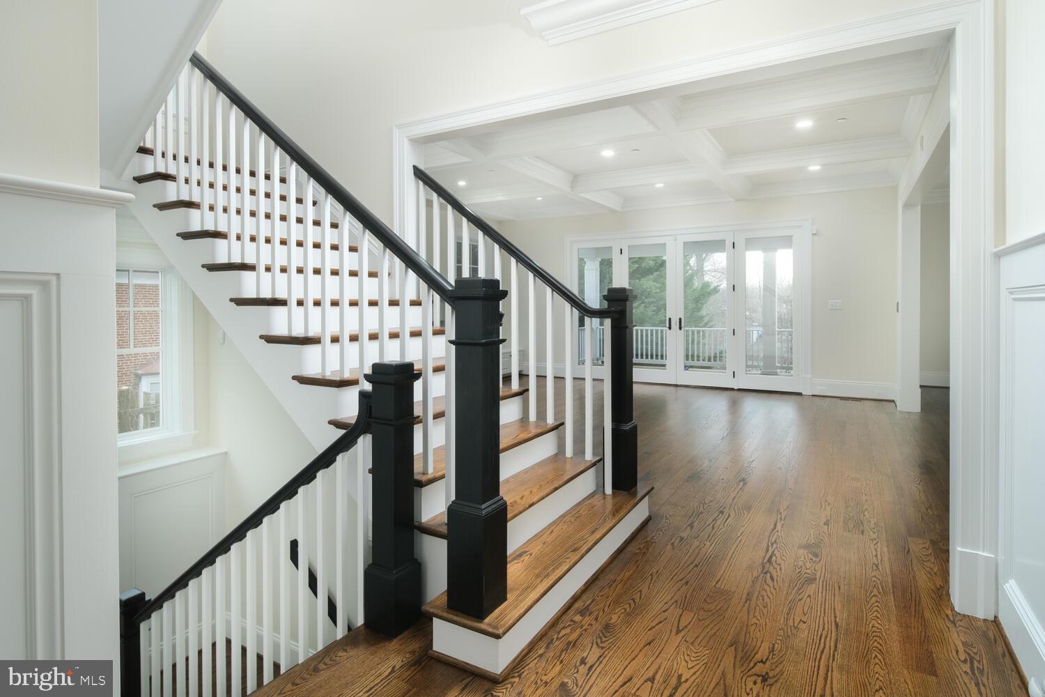 ROLLINGWOOD - Residential