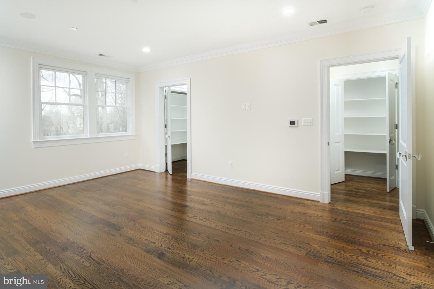 ROLLINGWOOD - Residential