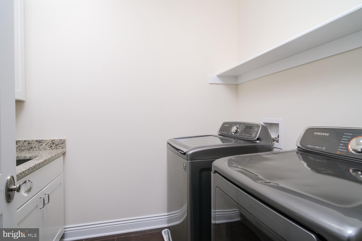 ROLLINGWOOD - Residential