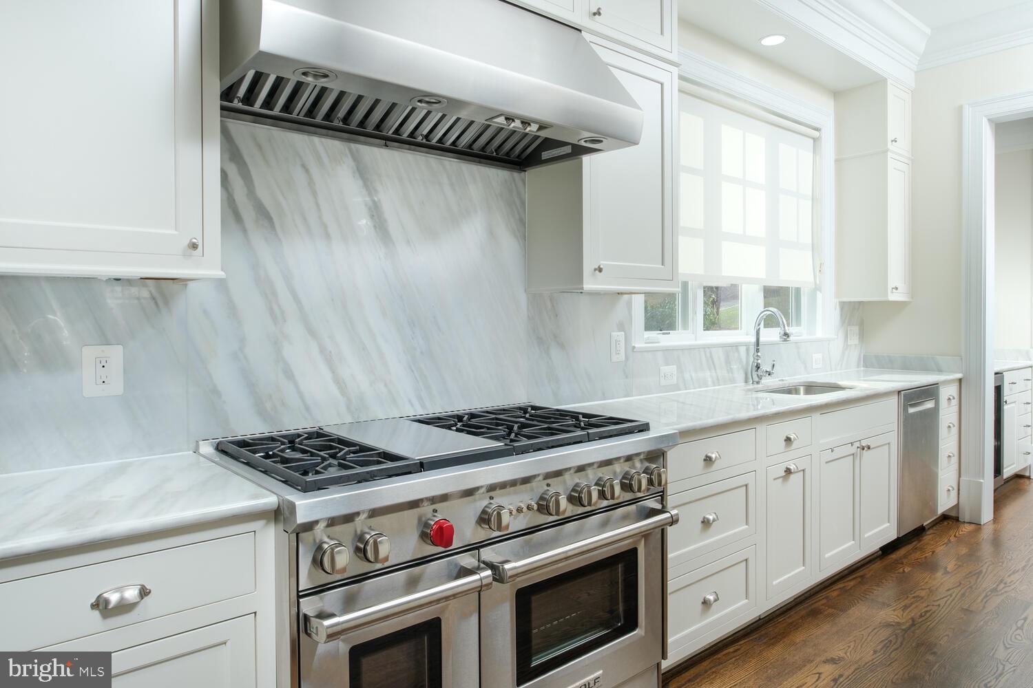 ROLLINGWOOD - Residential