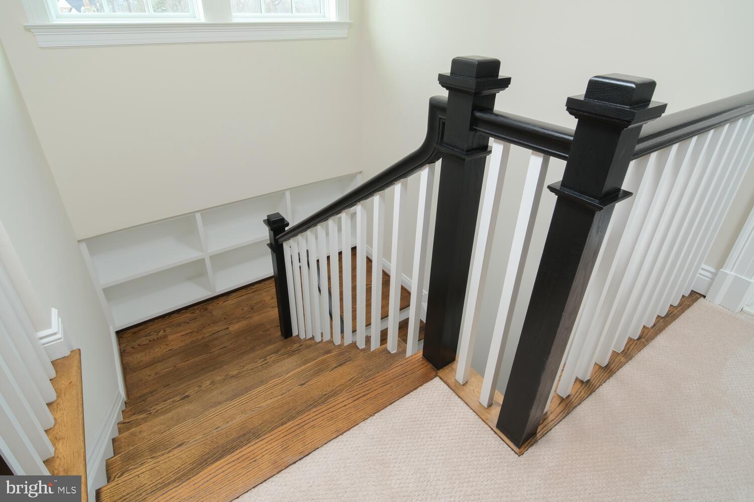 ROLLINGWOOD - Residential