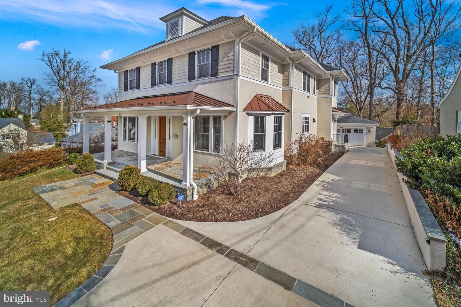 ROLLINGWOOD - Residential